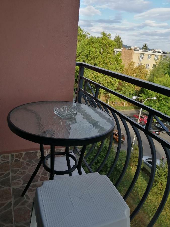 Apartament Negru Voda Piteşti Exterior foto